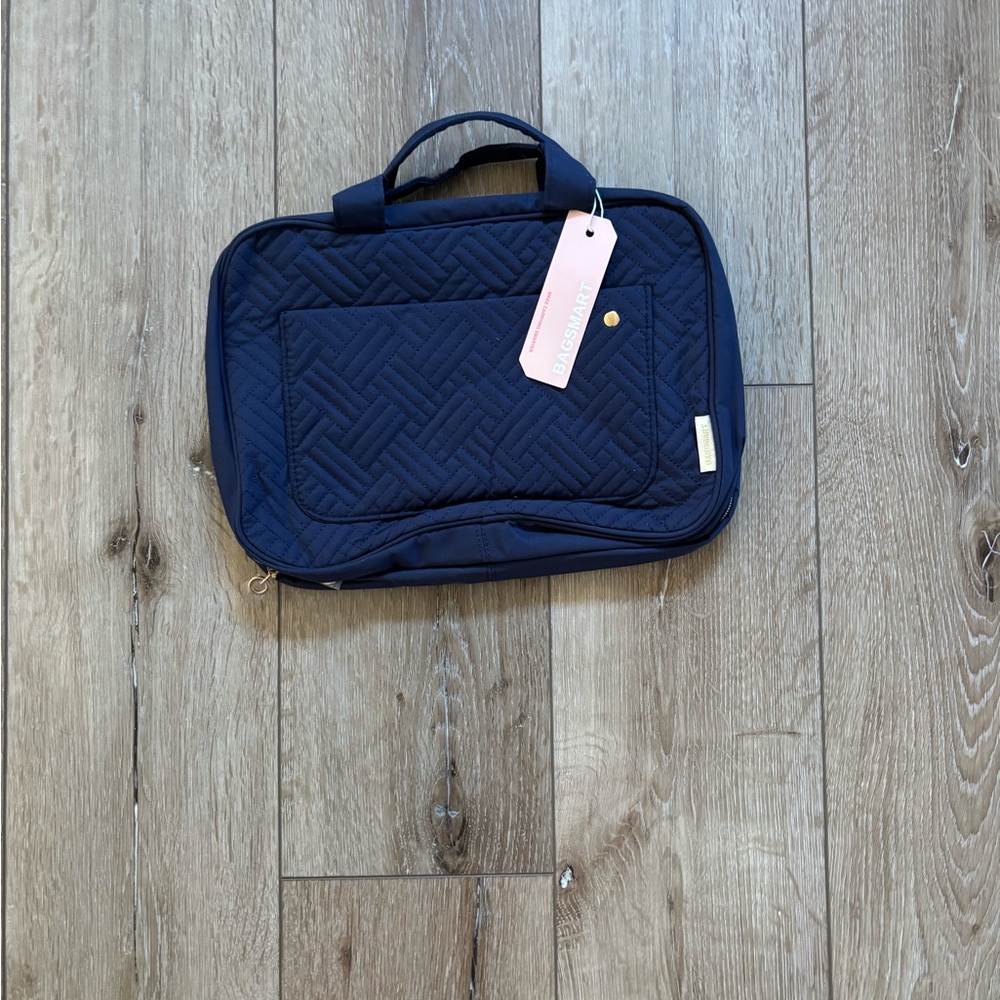 BAGSMART Space Saver Toiletry Bag